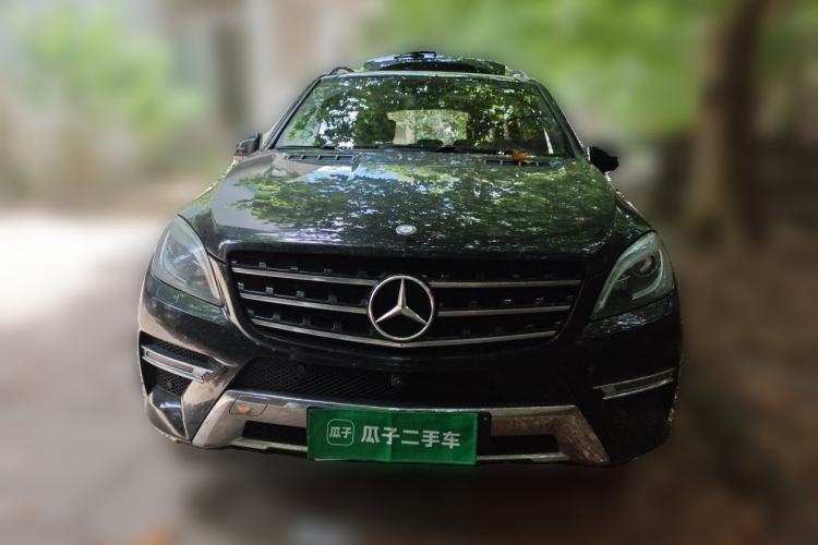 Used Mercedes-Benz M-Class 2014 ML 400 4MATIC Luxury Model Front