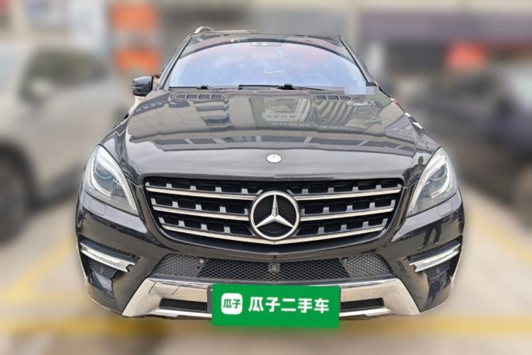 Used Mercedes-Benz M-Class 2014 ML 400 4MATIC Luxury Model Front