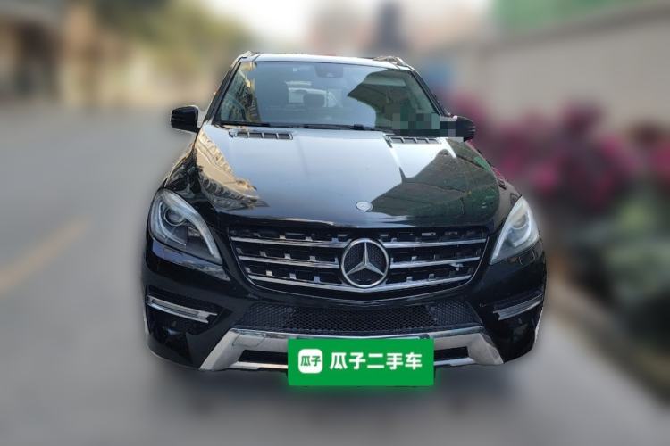 Used Mercedes-Benz M-Class 2014 ML 400 4MATIC Dynamic Model Front