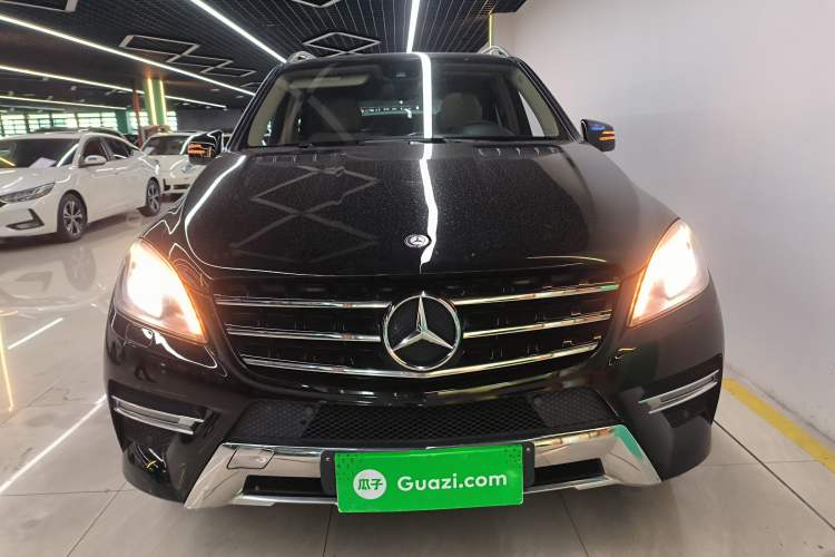 Used Mercedes-Benz M-Class 2014 ML 320 4MATIC Front