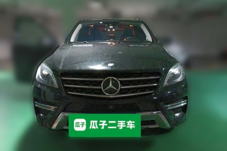Used Mercedes-Benz M-Class 2014 ML 400 4MATIC Luxury Model Front