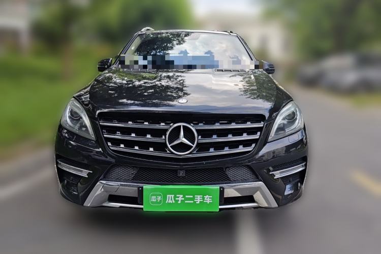 Used Mercedes-Benz M-Class 2014 ML 400 4MATIC Luxury Model Front