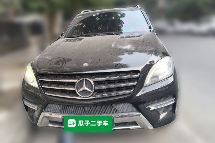 Used Mercedes-Benz M-Class 2014 ML 400 4MATIC Luxury Model Front