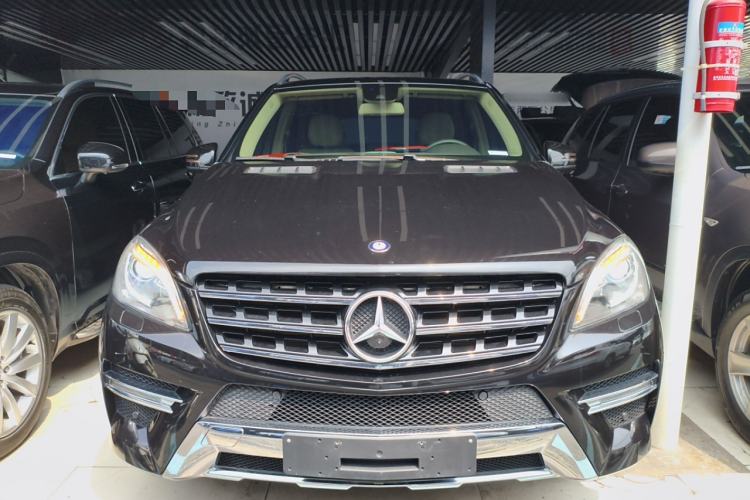 Used Mercedes-Benz M-Class 2014 ML 320 4MATIC Front