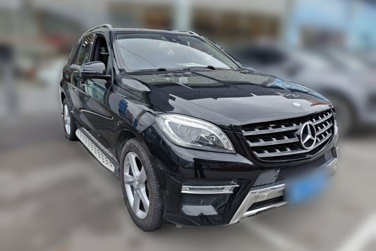 Used Mercedes-Benz M-Class 2014 ML 320 4MATIC Front Right 45 Deg