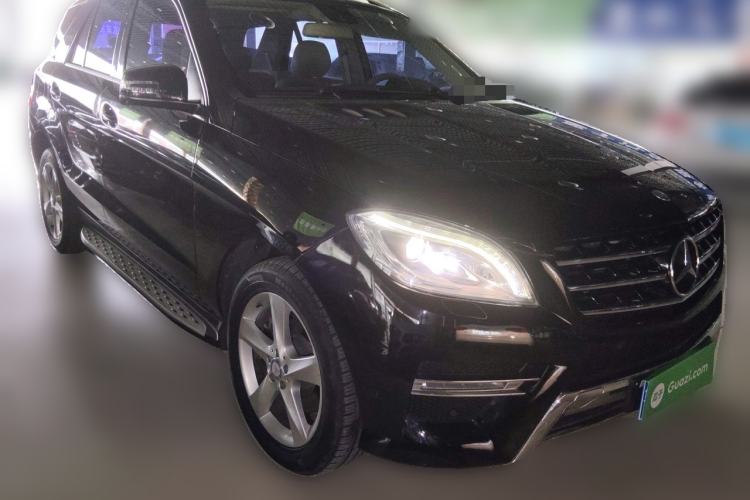 Used Mercedes-Benz M-Class 2014 ML 320 4MATIC Front Right 45 Deg