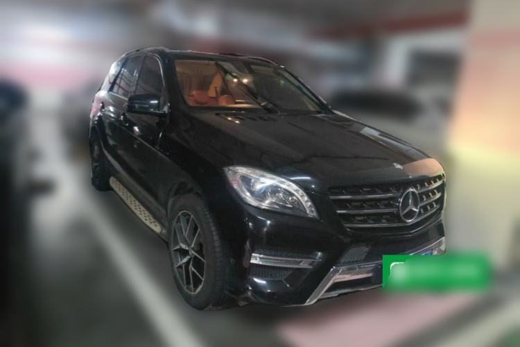 Used Mercedes-Benz M-Class 2014 ML 320 4MATIC Front Right 45 Deg