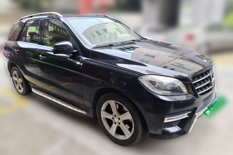 Used Mercedes-Benz M-Class 2014 ML 320 4MATIC Front Right 45 Deg