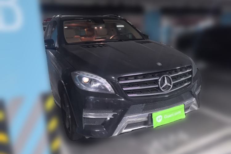 Used Mercedes-Benz M-Class 2014 ML 320 4MATIC Front Right 45 Deg