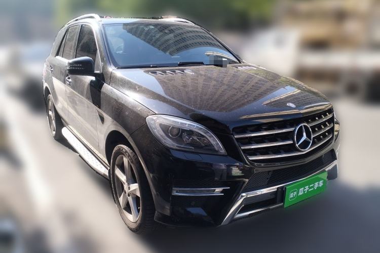 Used Mercedes-Benz M-Class 2014 ML 320 4MATIC Front Right 45 Deg