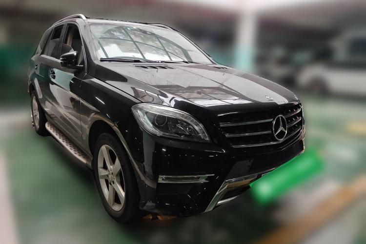 Used Mercedes-Benz M-Class 2014 ML 320 4MATIC Front Right 45 Deg