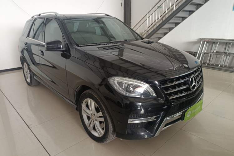 Used Mercedes-Benz M-Class 2014 ML 350 CDI 4MATIC Front Right 45 Deg