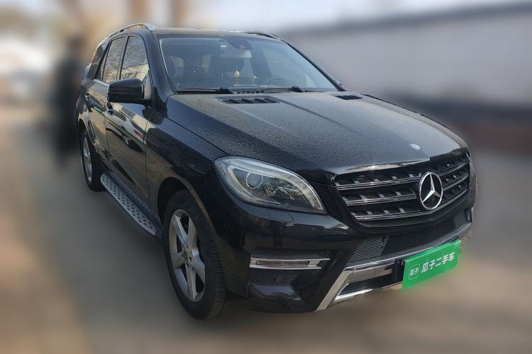 Used Mercedes-Benz M-Class 2014 ML 320 4MATIC Front Right 45 Deg