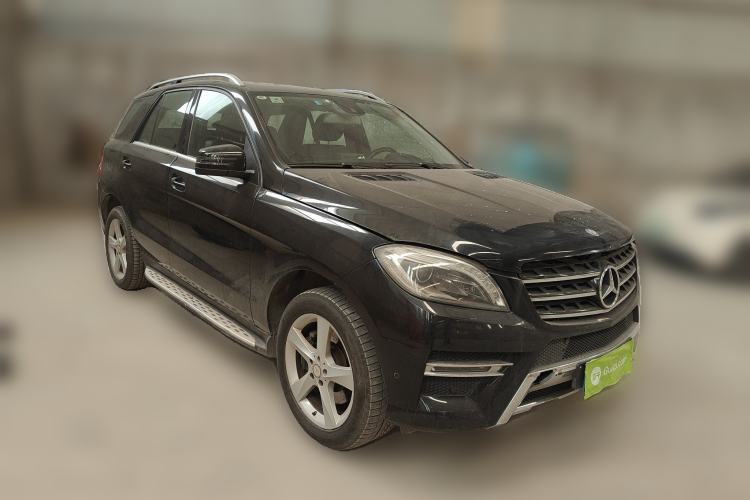 Used Mercedes-Benz M-Class 2014 ML 320 4MATIC Front Right 45 Deg