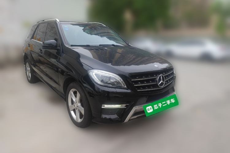 Used Mercedes-Benz M-Class 2014 ML 320 4MATIC Front Right 45 Deg