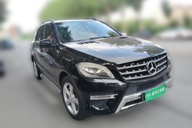 Used Mercedes-Benz M-Class 2014 ML 320 4MATIC Front Right 45 Deg