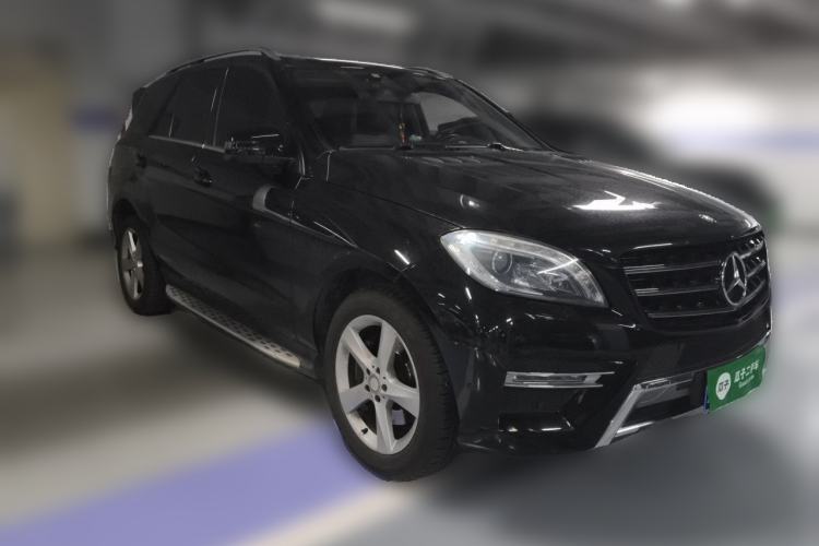 Used Mercedes-Benz M-Class 2014 ML 320 4MATIC Front Right 45 Deg