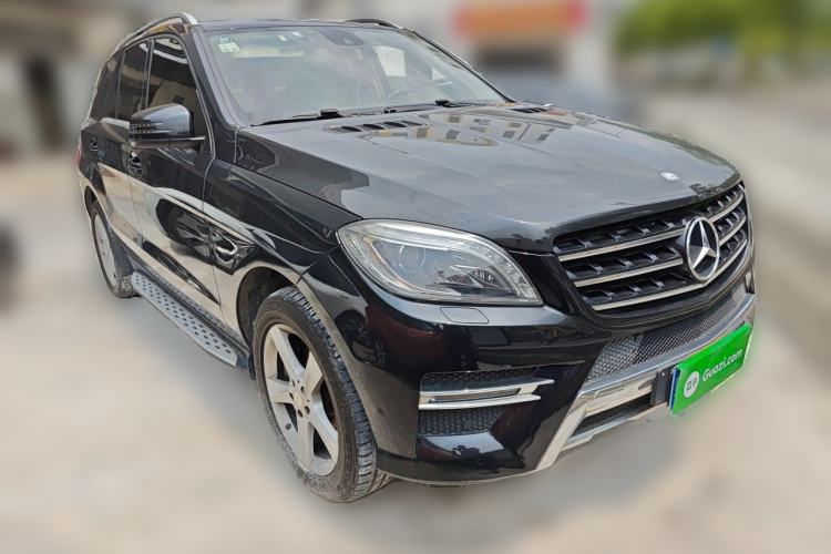 Used Mercedes-Benz M-Class 2014 ML 320 4MATIC Front Right 45 Deg