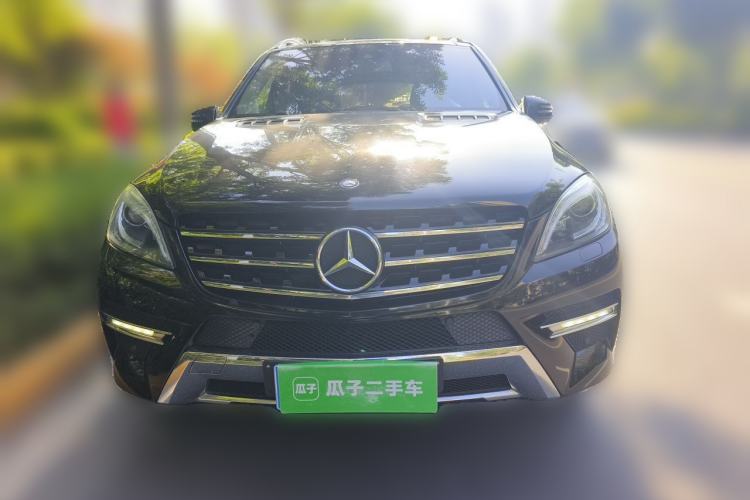 Used Mercedes-Benz M-Class 2014 ML 400 4MATIC Dynamic Model Front