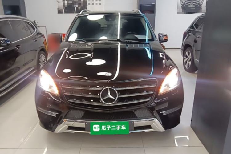 Used Mercedes-Benz M-Class 2014 ML 320 4MATIC Front