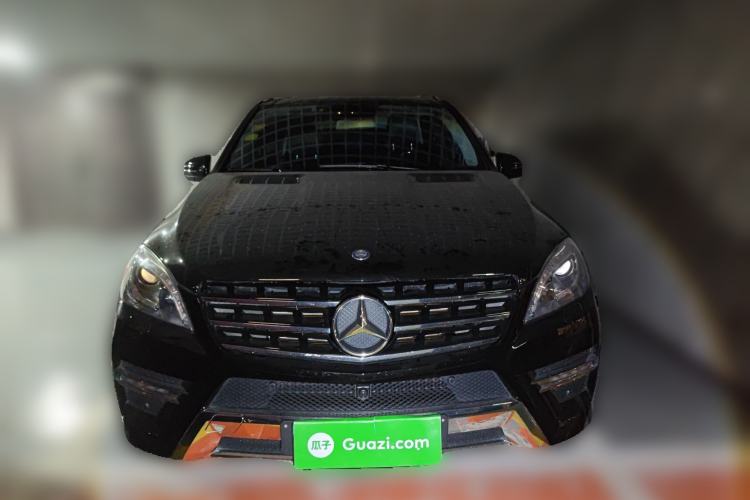 Used Mercedes-Benz M-Class 2014 ML 400 4MATIC Luxury Model Front