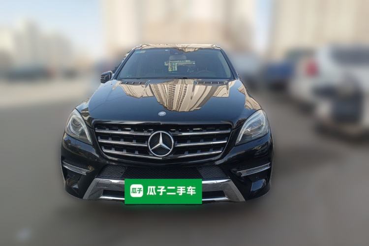 Used Mercedes-Benz M-Class 2014 ML 400 4MATIC Dynamic Model Front