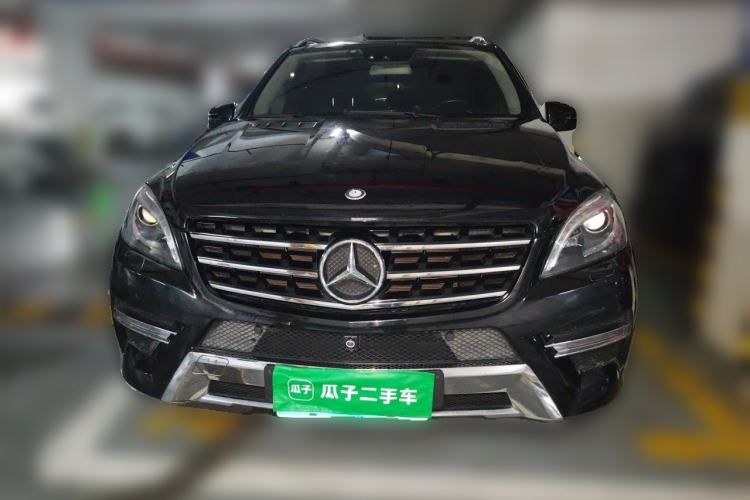 Used Mercedes-Benz M-Class 2014 ML 400 4MATIC Luxury Model Front