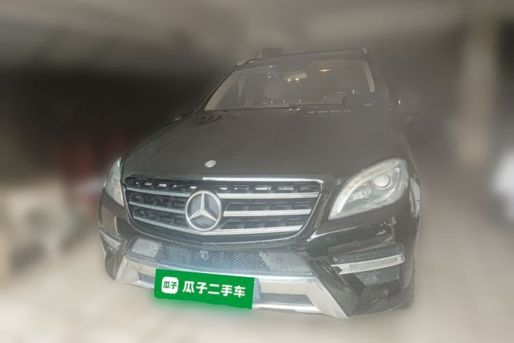 Used Mercedes-Benz M-Class 2014 ML 400 4MATIC Luxury Model Front