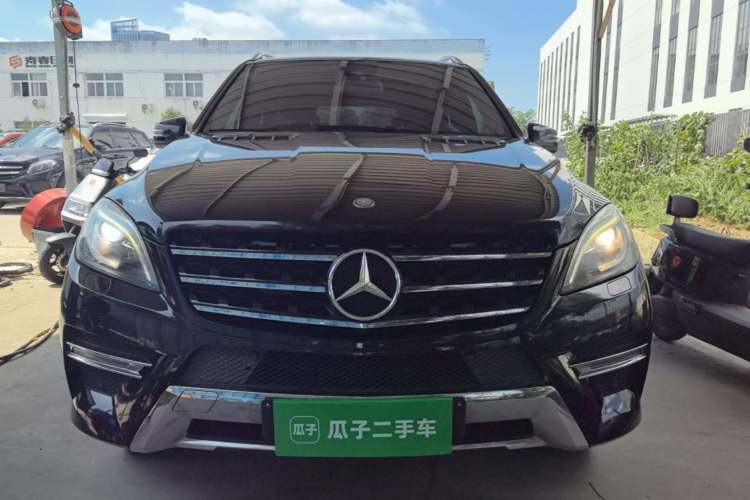 Used Mercedes-Benz M-Class 2014 ML 320 4MATIC Front