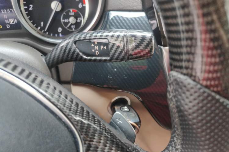 Used Mercedes-Benz M-Class 2014 ML 350 CDI 4MATIC Gear Lever