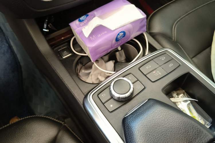 Used Mercedes-Benz M-Class 2014 ML 400 4MATIC Dynamic Model Gear Lever