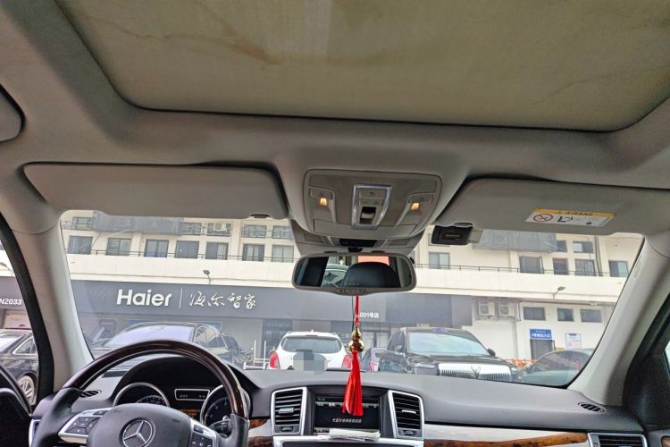 Used Mercedes-Benz M-Class 2014 ML 400 4MATIC Luxury Model Headliner
