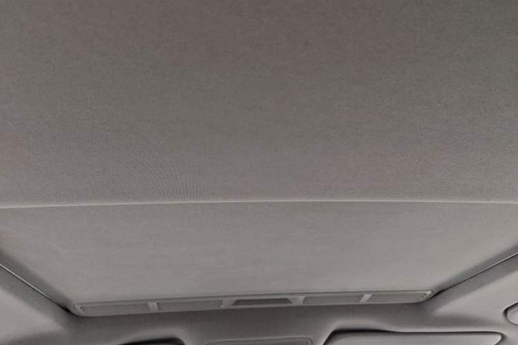 Used Mercedes-Benz M-Class 2014 ML 320 4MATIC Headliner
