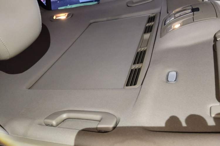 Used Mercedes-Benz M-Class 2014 ML 320 4MATIC Headliner