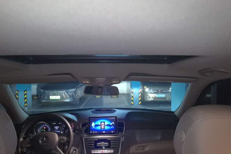 Used Mercedes-Benz M-Class 2014 ML 320 4MATIC Headliner