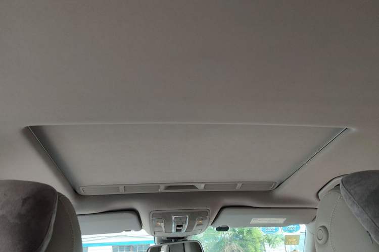 Used Mercedes-Benz M-Class 2014 ML 320 4MATIC Headliner