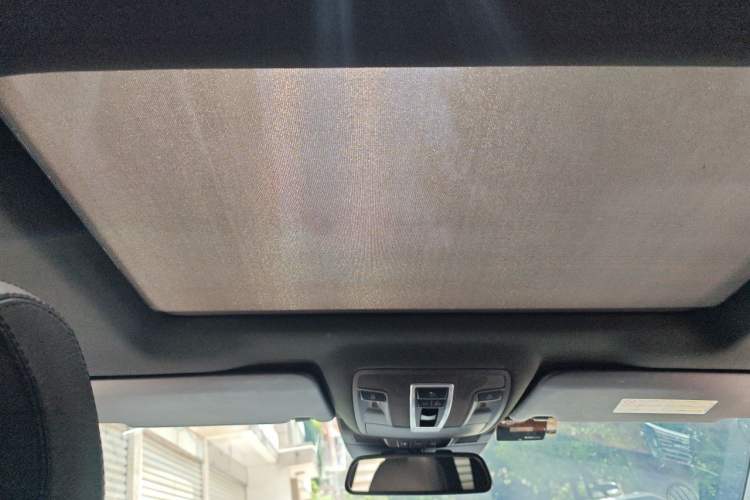 Used Mercedes-Benz M-Class 2014 ML 400 4MATIC Luxury Model Headliner