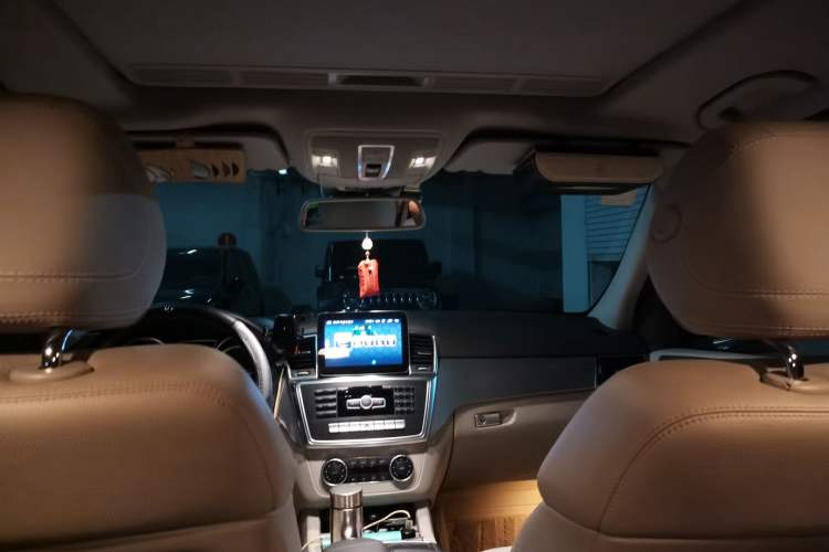 Used Mercedes-Benz M-Class 2014 ML 320 4MATIC Headliner