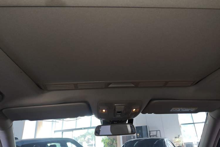 Used Mercedes-Benz M-Class 2014 ML 320 4MATIC Headliner