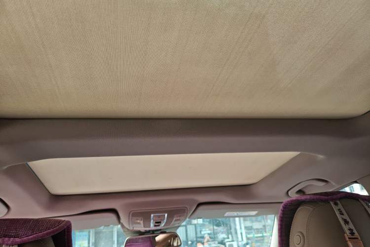 Used Mercedes-Benz M-Class 2014 ML 400 4MATIC Luxury Model Headliner