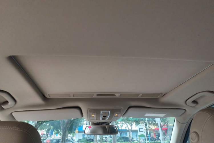 Used Mercedes-Benz M-Class 2014 ML 320 4MATIC Headliner