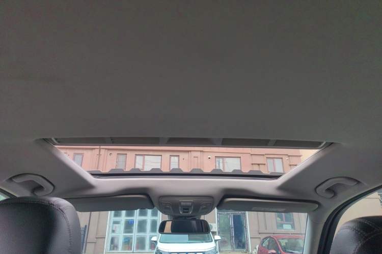 Used Mercedes-Benz M-Class 2014 ML 320 4MATIC Headliner
