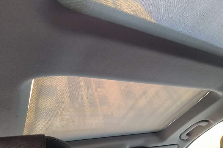 Used Mercedes-Benz M-Class 2014 ML 350 CDI 4MATIC Headliner