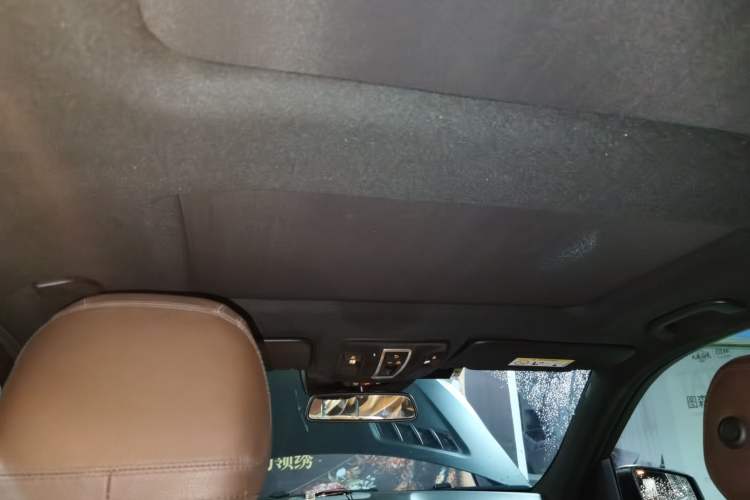 Used Mercedes-Benz M-Class 2014 ML 400 4MATIC Luxury Model Headliner