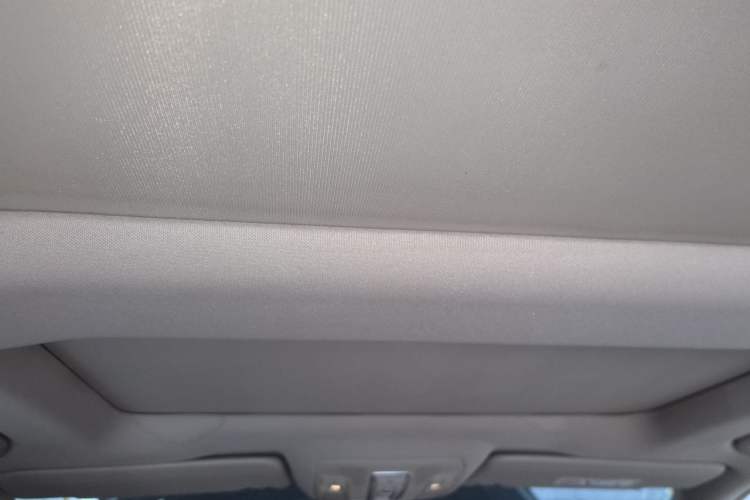 Used Mercedes-Benz M-Class 2014 ML 400 4MATIC Dynamic Model Headliner