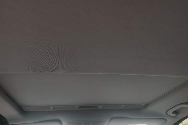 Used Mercedes-Benz M-Class 2014 ML 320 4MATIC Headliner