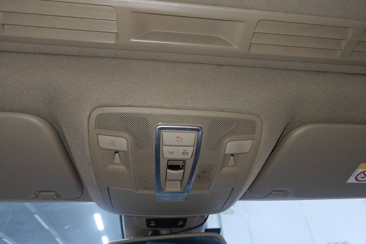 Used Mercedes-Benz M-Class 2014 ML 320 4MATIC Headliner