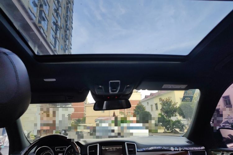 Used Mercedes-Benz M-Class 2014 ML 400 4MATIC Dynamic Model Headliner