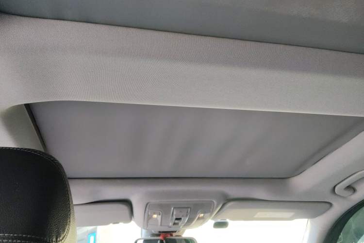 Used Mercedes-Benz M-Class 2014 ML 350 CDI 4MATIC Headliner