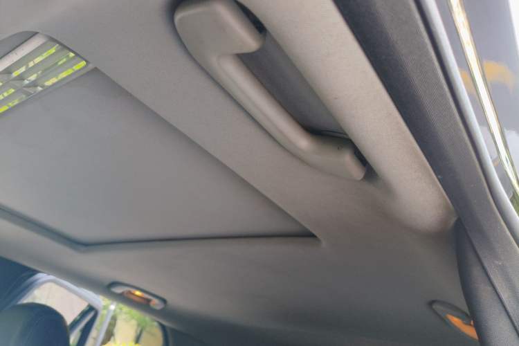 Used Mercedes-Benz M-Class 2014 ML 320 4MATIC Headliner